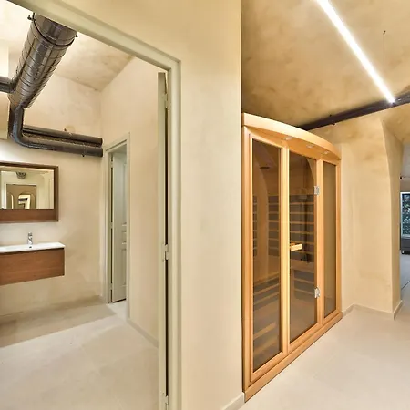 Apartment Urban Flat 52 - Charming 2 Bdr Flat In Center Of *